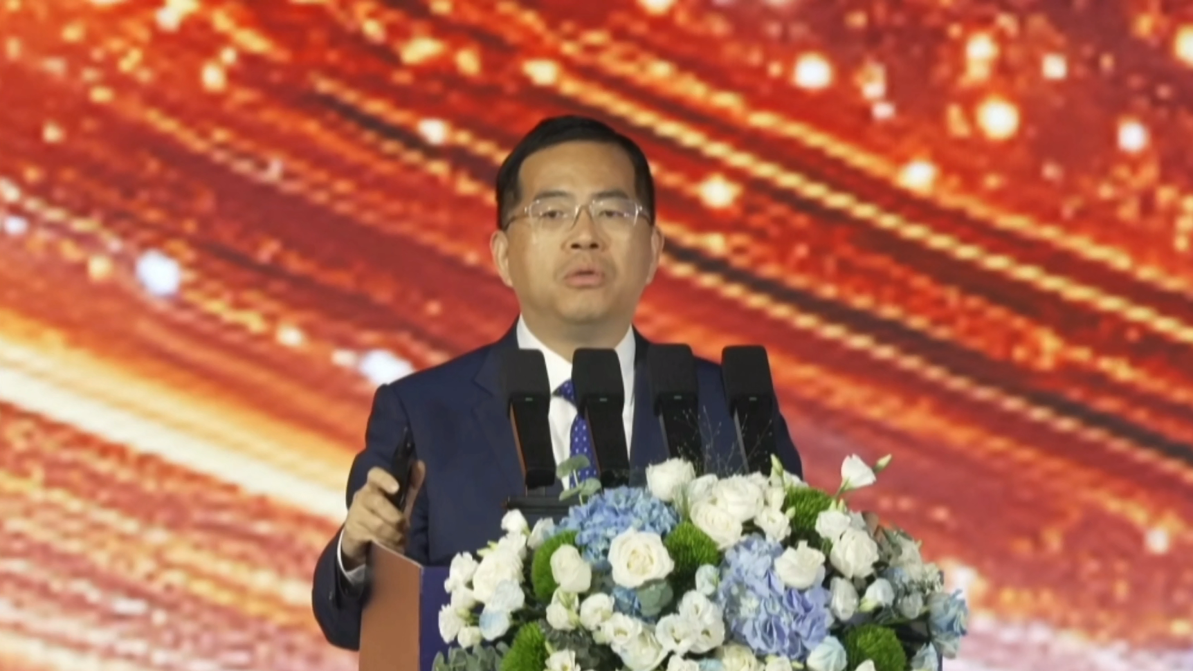 ���dͨӍ��ϯ�\(y��n)�I(y��ng)���x��ʯ�����m(x��)����B��+�������p݆�(q��)��(d��ng)��(zh��n)�����y�ֻ�鹲��(chu��ng)�r(ji��)ֵ